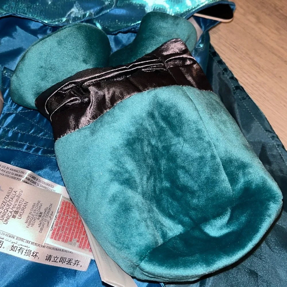 Disney nwt tails